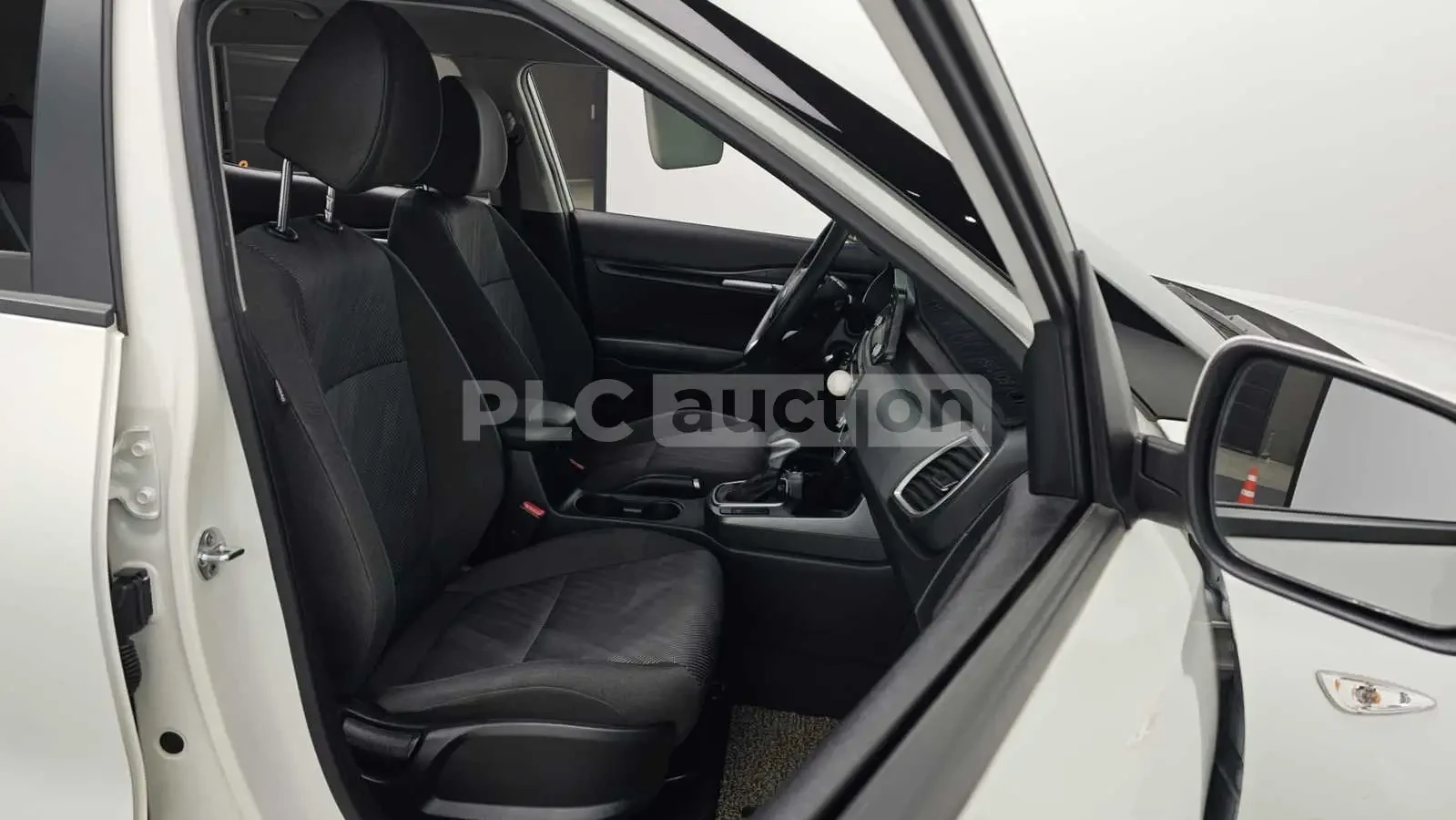 Kia Seltos, снимка 11 - Автомобили и джипове - 54205409