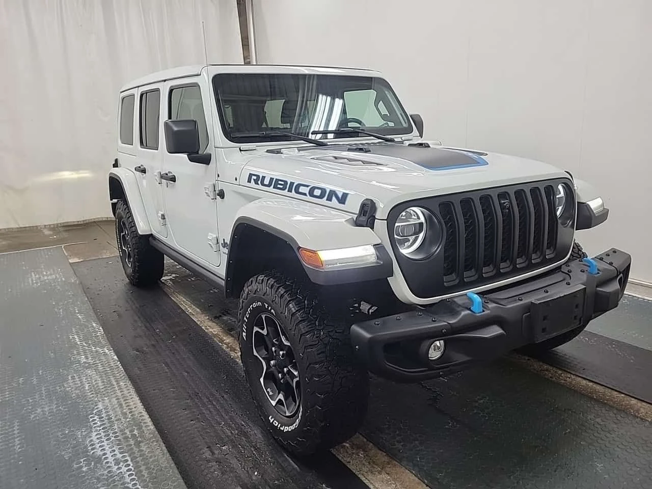 Jeep Wrangler UNLIMITED RUBICON  CARFAX, снимка 2 - Автомобили и джипове - 55003531