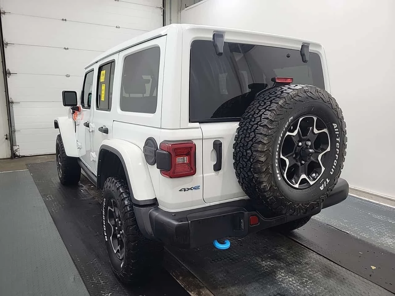 Jeep Wrangler UNLIMITED RUBICON  CARFAX, снимка 15 - Автомобили и джипове - 55003531