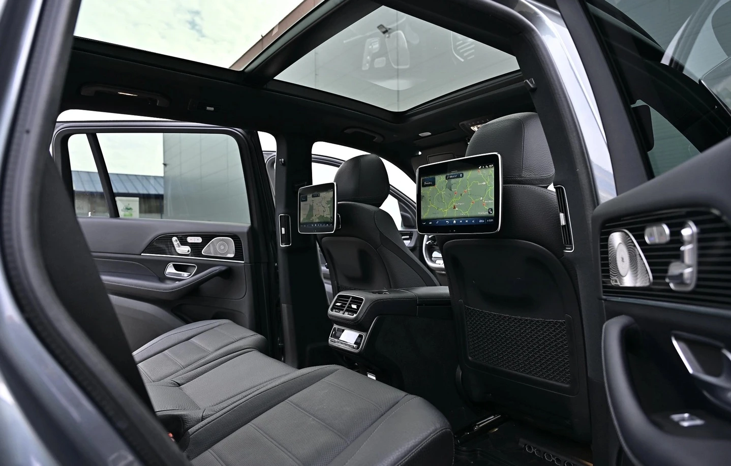 Mercedes-Benz GLS580 4MATIC AMG-Line, снимка 6 - Автомобили и джипове - 55177308