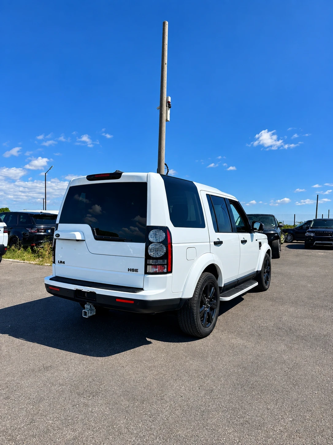 Land Rover Discovery 3.0 Supercharged HSE, снимка 4 - Автомобили и джипове - 56060261