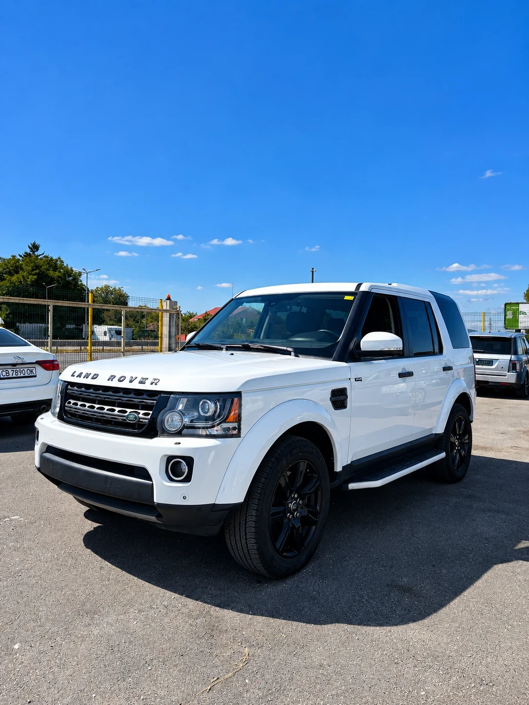 Land Rover Discovery 3.0 Supercharged HSE, снимка 2 - Автомобили и джипове - 56060261