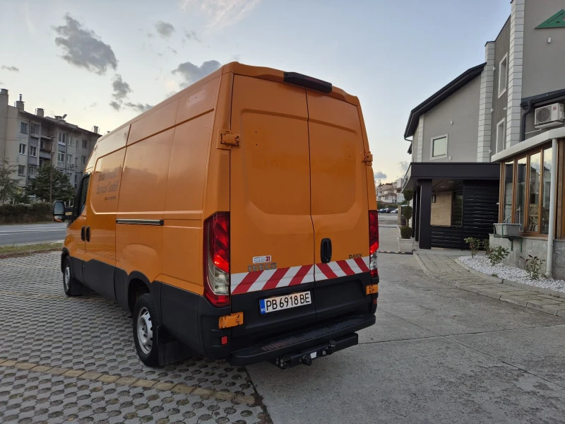 Iveco 35c17 ПЕЧКА! 2 СПАЛНИ ЛЕГЛА! 2 СТРАНИЧНИ ВРАТИ!, снимка 4 - Бусове и автобуси - 52003659