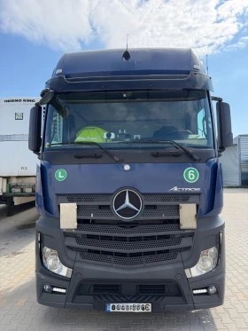 ����� �� �������� �� Mercedes-Benz Actros 2542 ������