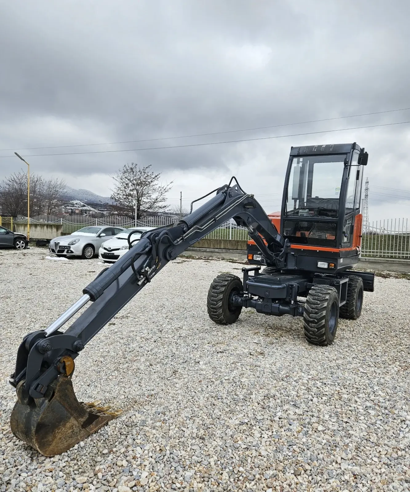 Багер Atlas BIG 104M | Mobile.bg — изображение 1