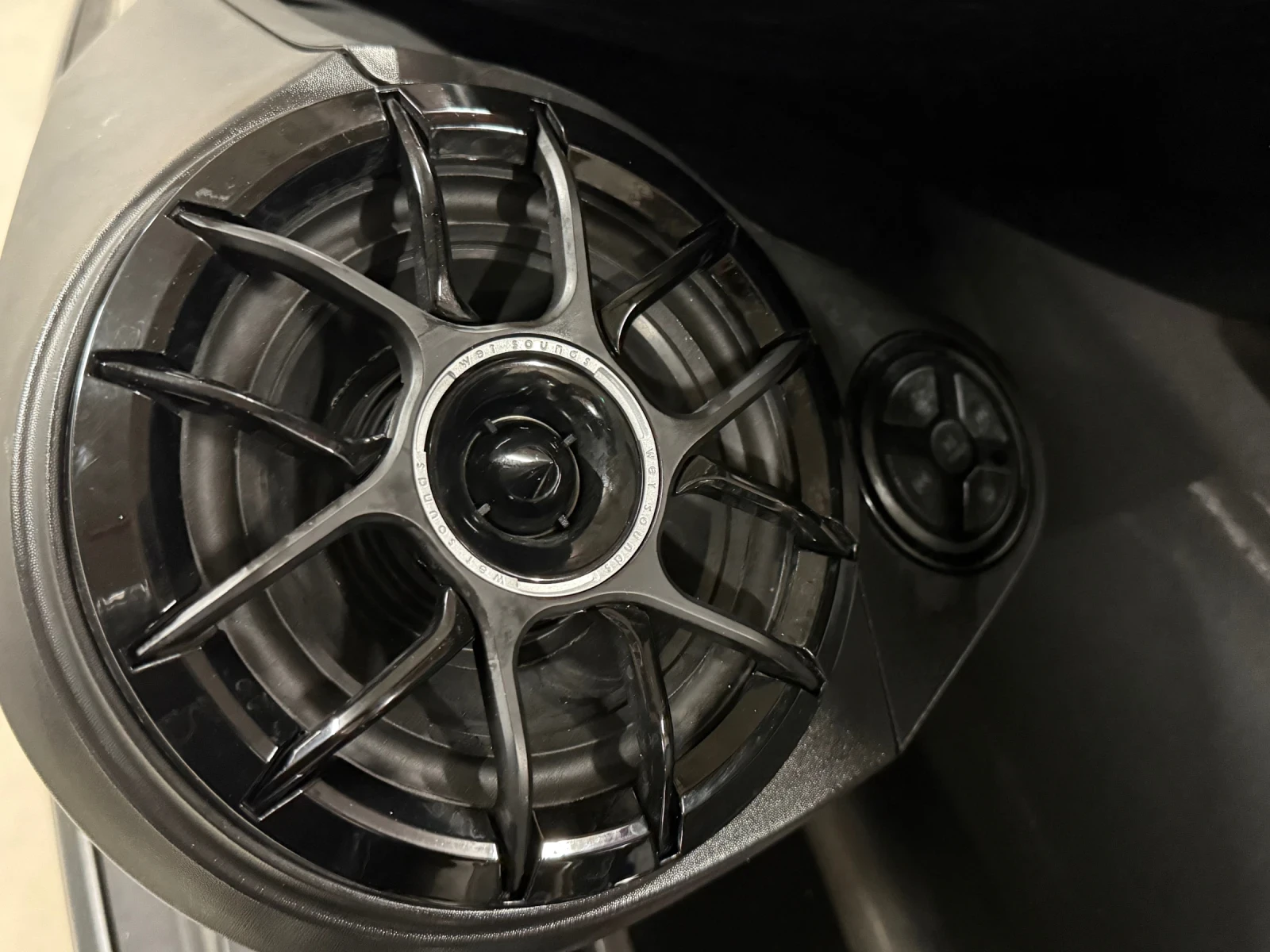 Джет Bombardier Sea Doo RXP-X RS 300 - изображение 9