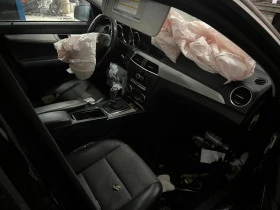 Mercedes-Benz C 250 4 MATIC, снимка 11