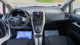 Toyota Auris 106000km/УНИКАЛНА, снимка 8