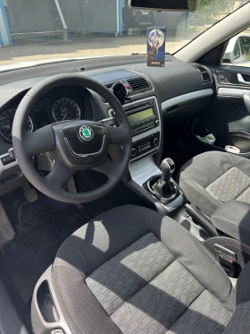 Skoda Octavia 1.6TDI, снимка 5