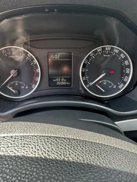 Skoda Octavia 1.6TDI, снимка 6