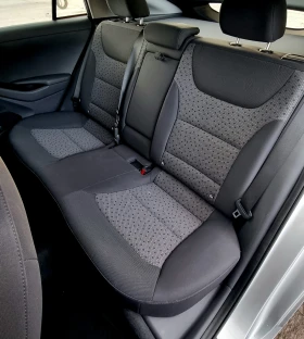 Hyundai Ioniq 99.9% SOH 38 kWh Comfort Electric, снимка 14