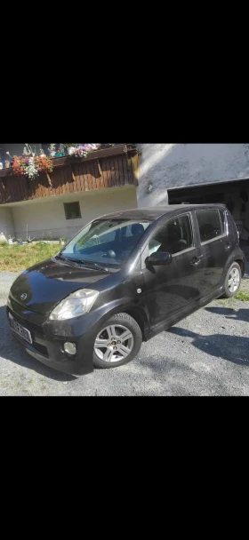 Daihatsu Sirion 1, 3i s-16v-87p.s.* КлиматиК* 4х4, снимка 2