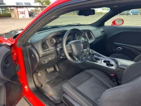 Dodge Challenger 5.7 HEMI R/T, снимка 9