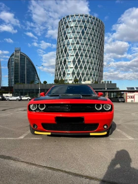 Dodge Challenger 5.7 HEMI R/T, снимка 2