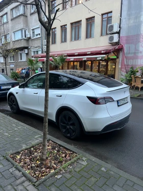 Tesla Model Y Long Range, снимка 11