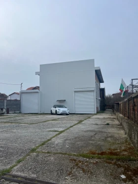 Tesla Model Y Long Range, снимка 6