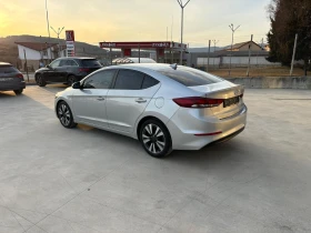 Hyundai Elantra 2.0 автоматик, снимка 3