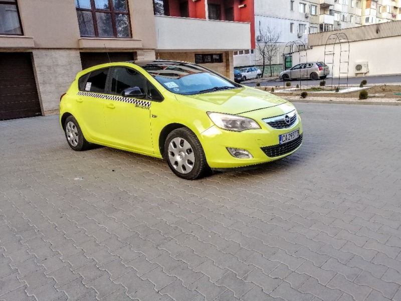 Opel Astra 1,4  100кс ГАЗ, снимка 7 - Автомобили и джипове - 46377824