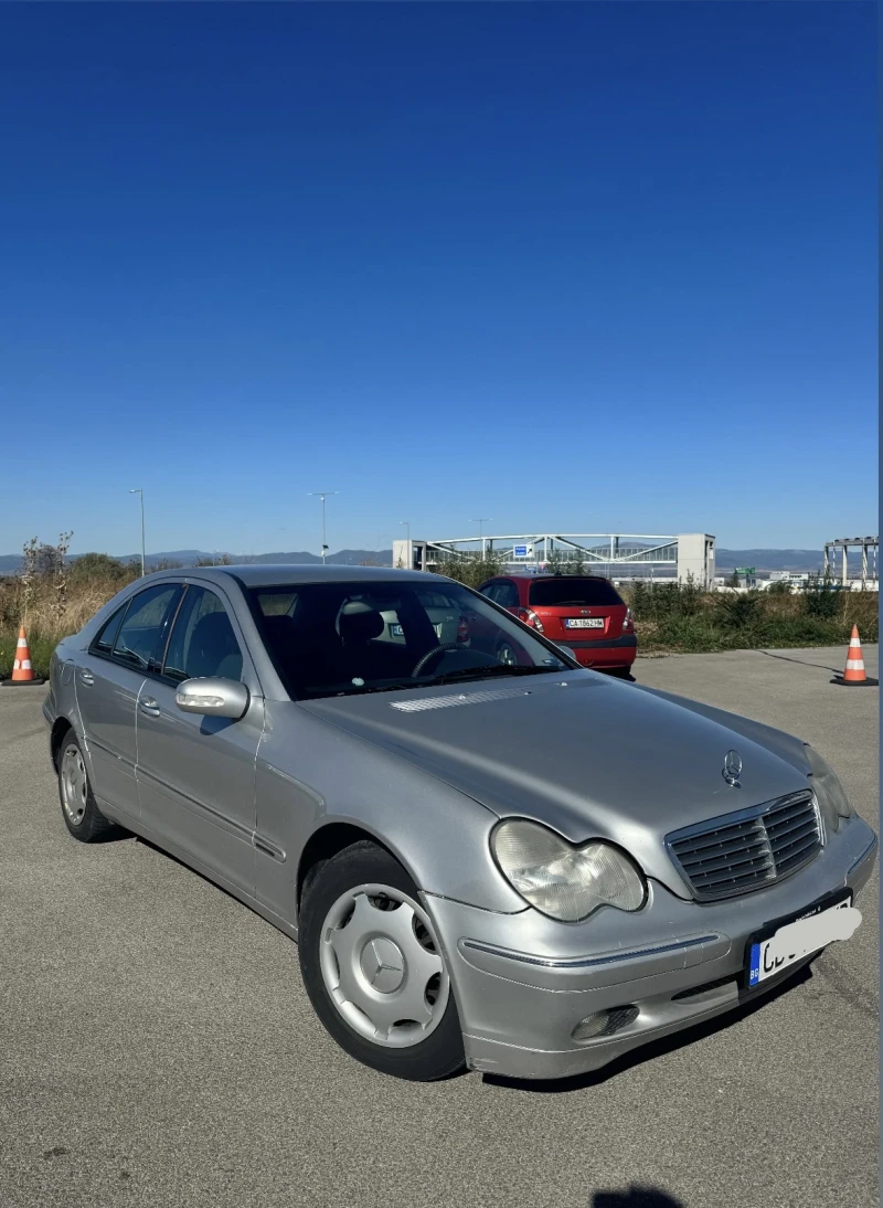 Mercedes-Benz 200, снимка 3 - Автомобили и джипове - 47441510