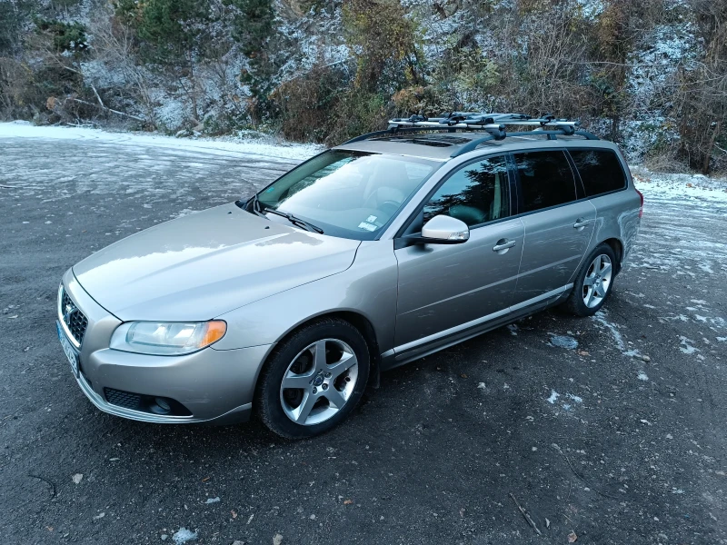 Volvo V70 2, 5Т с Газова Уредба, снимка 8 - Автомобили и джипове - 49047066