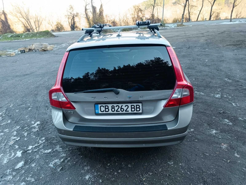 Volvo V70 2, 5Т с Газова Уредба, снимка 12 - Автомобили и джипове - 48088701