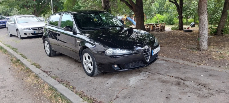 Alfa Romeo 147, снимка 2 - Автомобили и джипове - 48161733