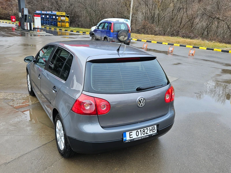 VW Golf 1.6 NAVIGACIA/KLIMA, снимка 4 - Автомобили и джипове - 48647836