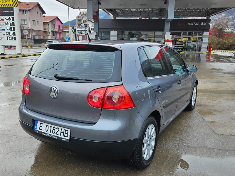 VW Golf 1.6 NAVIGACIA/KLIMA, снимка 5 - Автомобили и джипове - 48647836