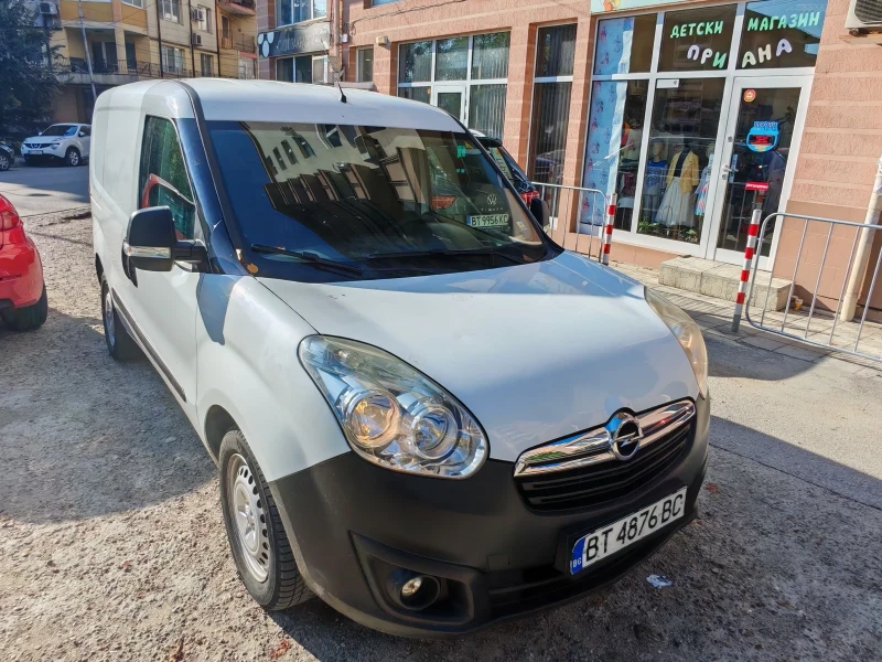 Opel Combo, снимка 1 - Автомобили и джипове - 49178657