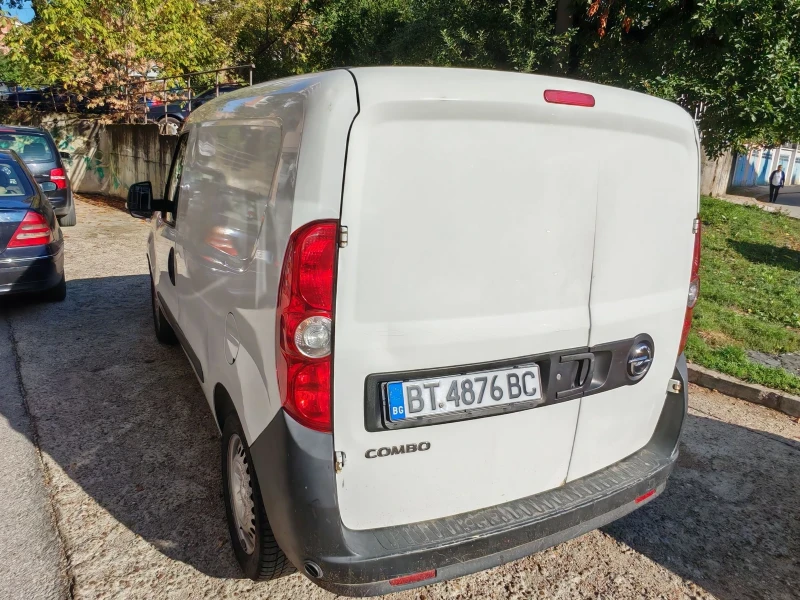 Opel Combo, снимка 3 - Автомобили и джипове - 49178657