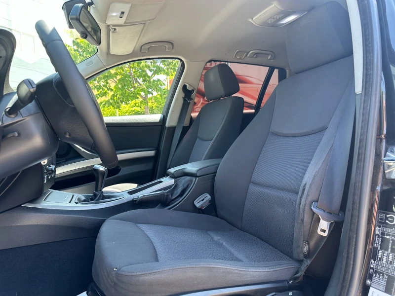 BMW 318 i 129кс От Германия, снимка 8 - Автомобили и джипове - 50810630