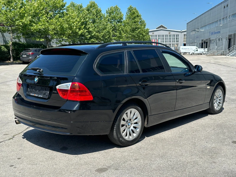 BMW 318 i 129кс От Германия, снимка 4 - Автомобили и джипове - 50810630