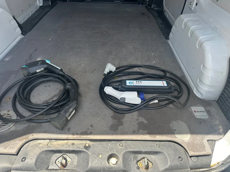 Nissan e-NV200 E-NV 200, снимка 8 - Автомобили и джипове - 52282093