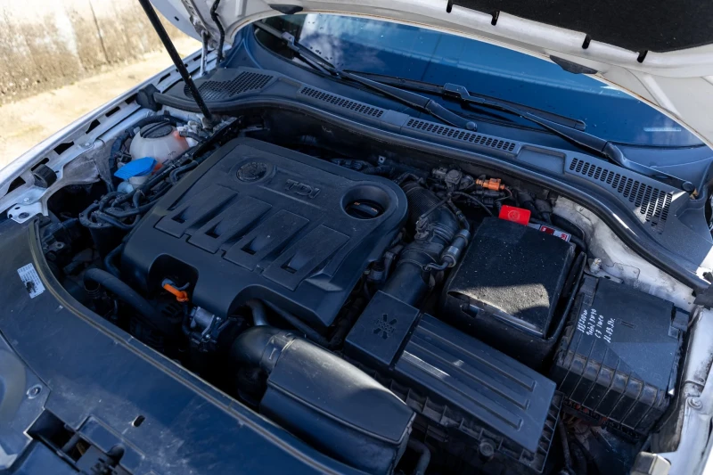 Skoda Superb, снимка 16 - Автомобили и джипове - 52513872