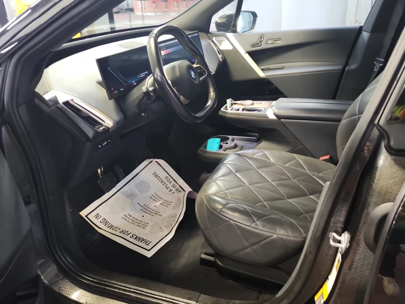 BMW iX * * CARFAX * * АВТО КРЕДИТ * * , снимка 8 - Автомобили и джипове - 53054127