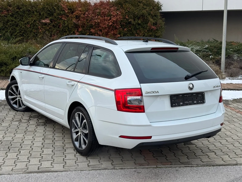 Skoda Octavia DISTRONIC PANORAMA Keyless Go FUL!!!, снимка 4 - Автомобили и джипове - 53091044