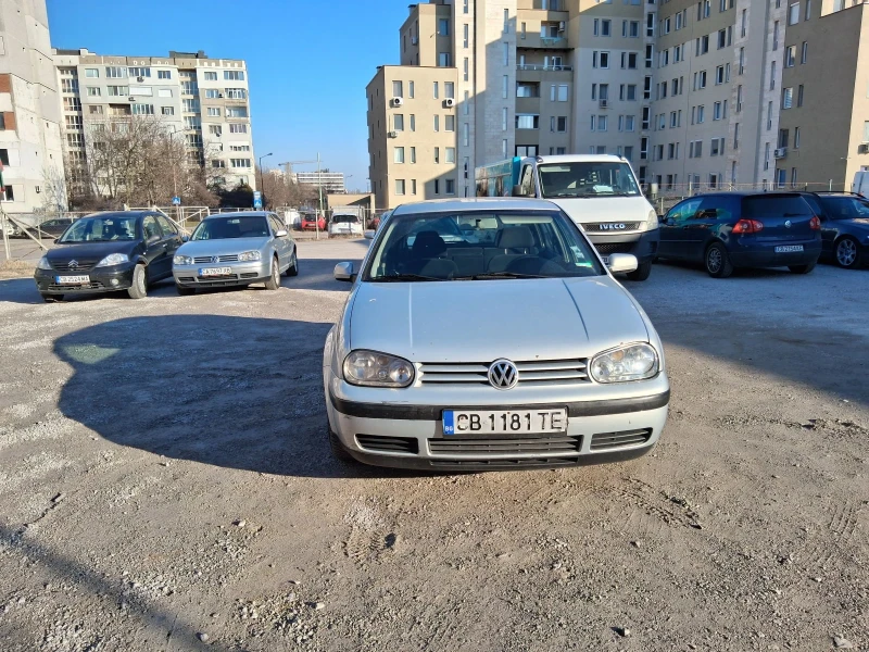 VW Golf, снимка 4 - Автомобили и джипове - 53156327