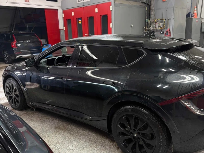 Kia EV6 * AWD Long Range w/GT Line Pkg 2 * CARFAX * , снимка 2 - Автомобили и джипове - 53204920