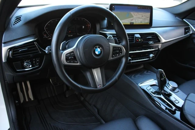 BMW 540, снимка 8 - Автомобили и джипове - 48725876