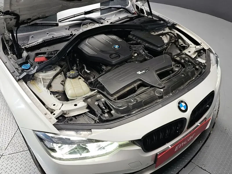 BMW 320 d, снимка 6 - Автомобили и джипове - 54592482
