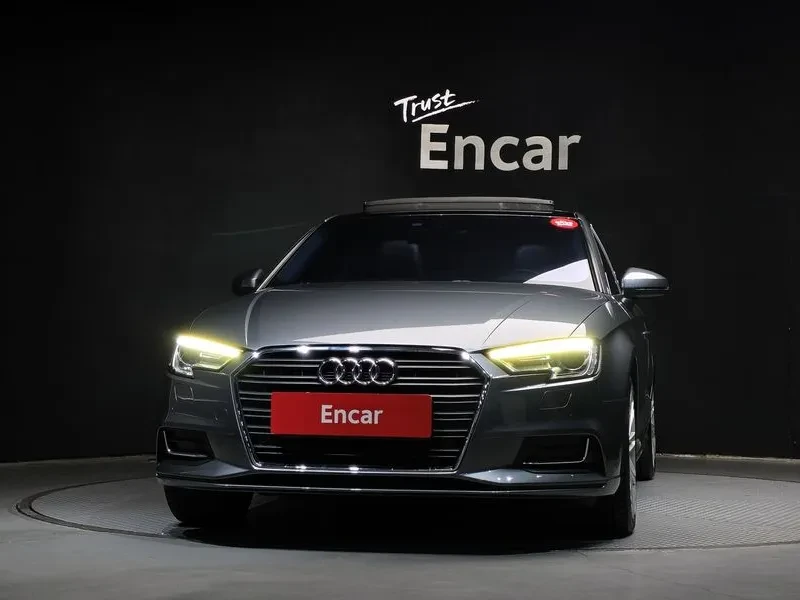 Audi A3 A3 40 Tfsi 8V, снимка 3 - Автомобили и джипове - 54989514