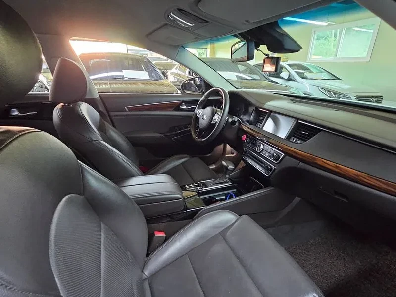 Kia K7 3.3 Gdi Noblesse Special, снимка 8 - Автомобили и джипове - 55834836
