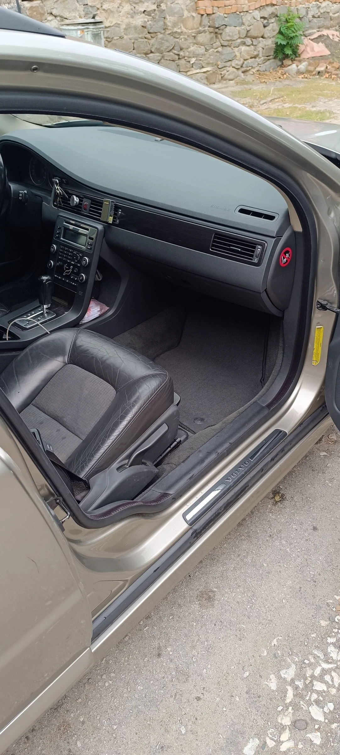 Volvo V70 2, 5Т с Газова Уредба - изображение 9