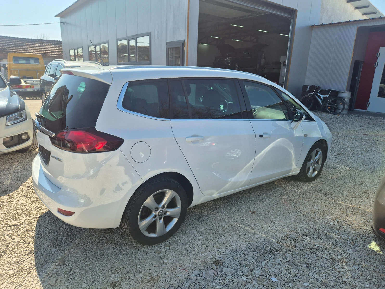 Opel Zafira 1.6 benzin-metan feis 7 mesta  - изображение 4
