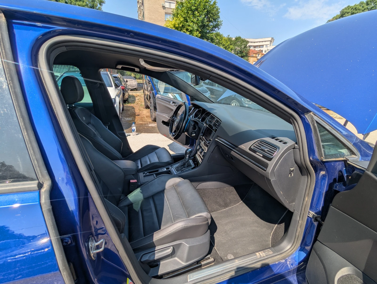 VW Golf R Line - изображение 9