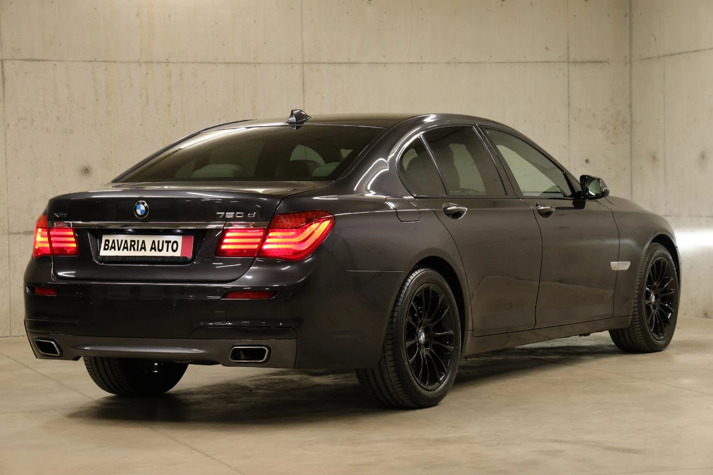 BMW 750 xDrive M Sport Paket - изображение 3