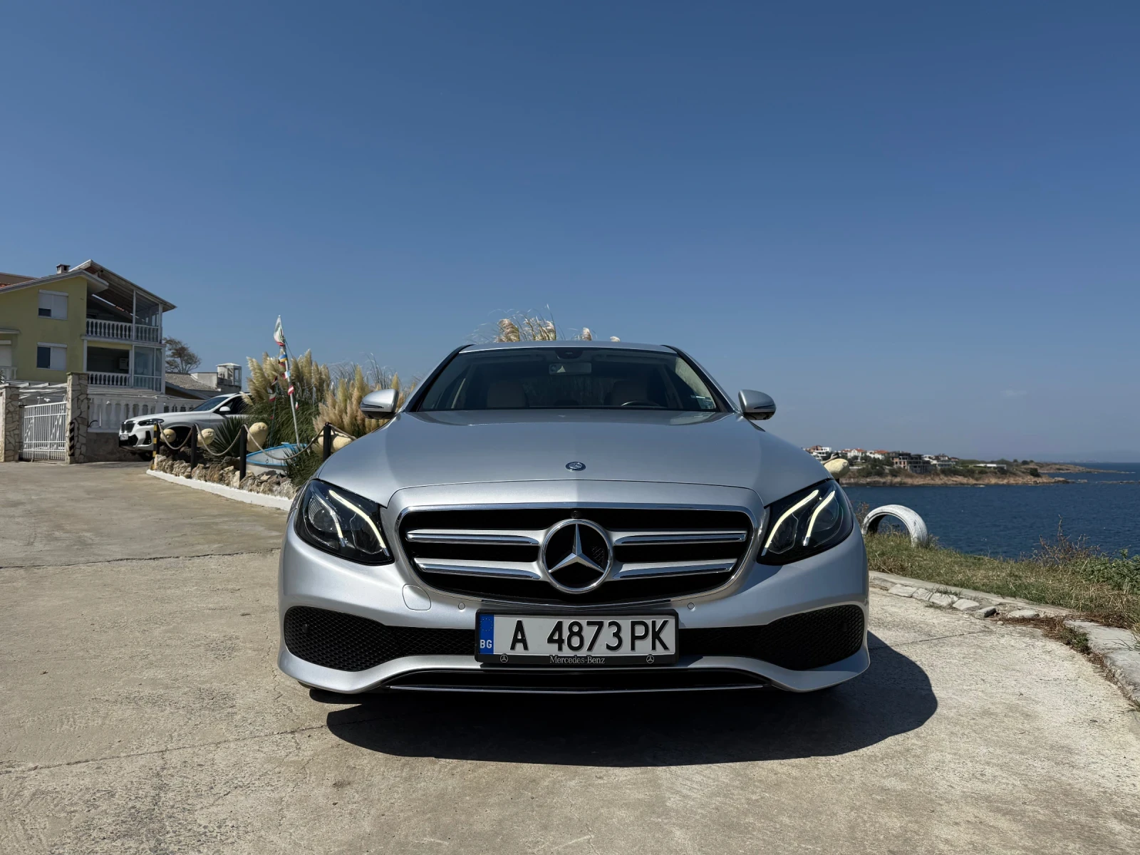 Mercedes-Benz E 300 Avantgarde, Европейска  - изображение 2