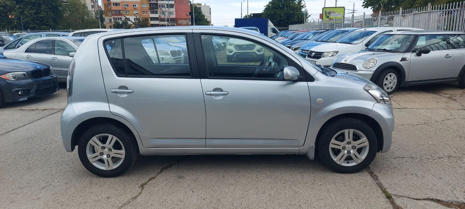 Daihatsu Sirion 1.3I 4X4 - изображение 3