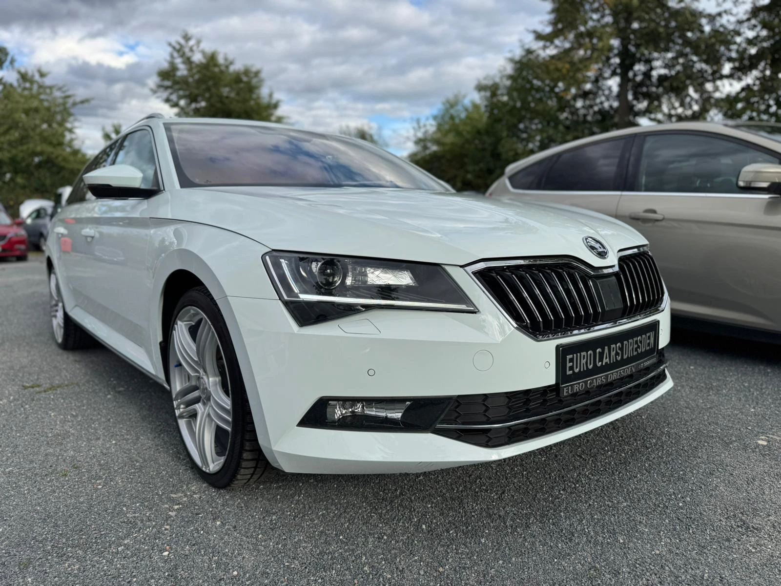 Skoda Superb 2, 0 TSI  | Mobile.bg   11