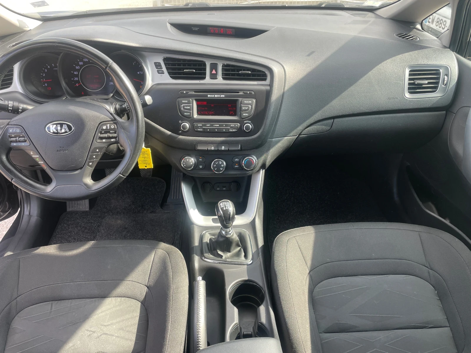 Kia Ceed 1.6Crdi Top - изображение 9